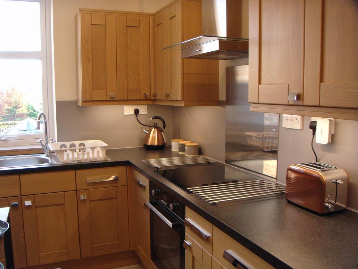 The Granary In The Square Apartment Grantown-on-Spey Exterior photo